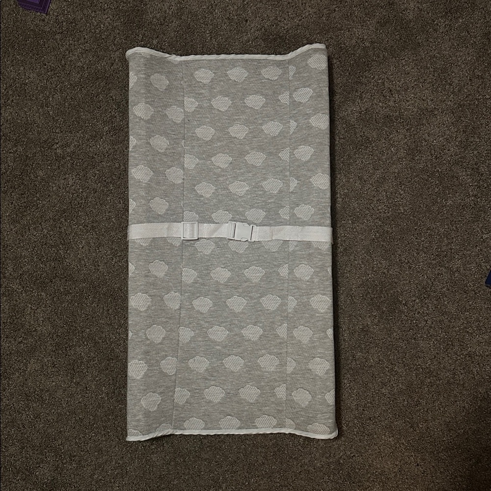 Jool Baby Serenity Soft Changing Pad & Washable Cover in Gray, 31.25" x 16"